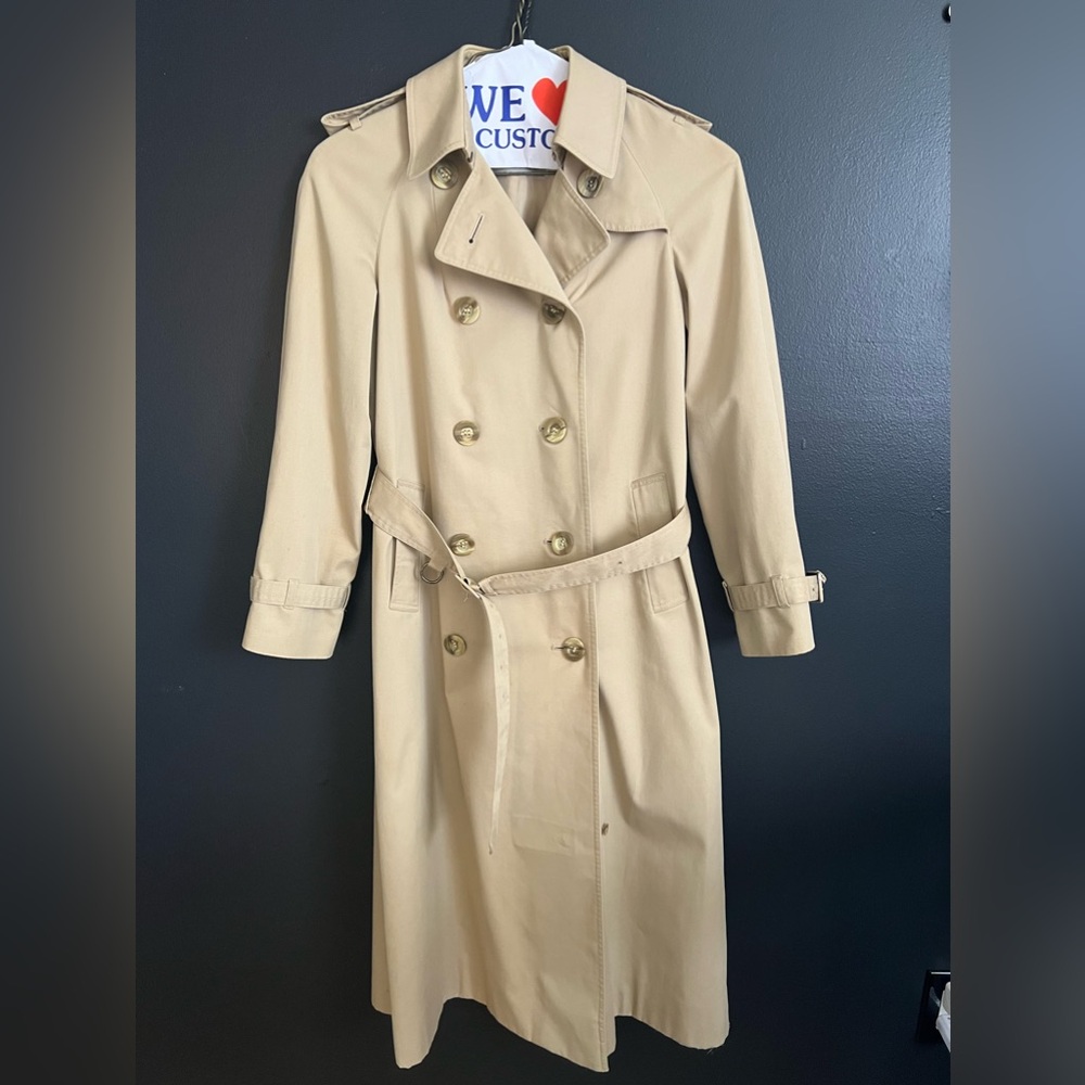 Aquascutum Trench coat